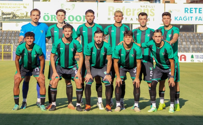 Denizlispor puana sevindi