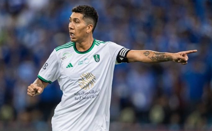 Al Ahli, 25 dakikada farka kotu