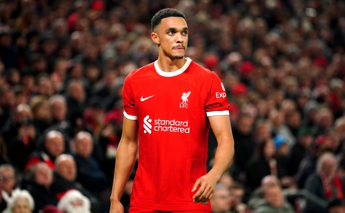 Trent Alexander-Arnold zel gvenlik tuttu