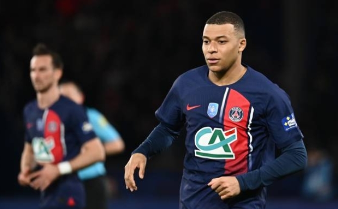 Barcelona'da Mbappe itiraf: 'Alabilirdik'