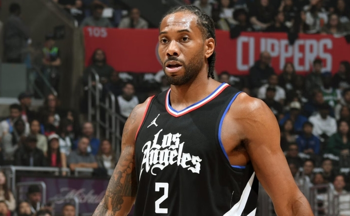 Kawhi Leonard, Mavericks'e kar 6. mata yok!