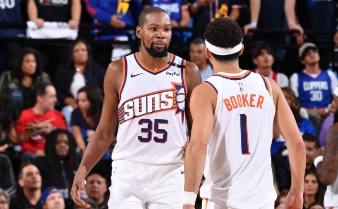 Booker ve Durant ikilisi 63 att, Lakers'a ilk yenilgisini tattrd!