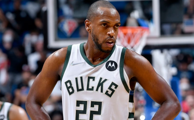 Middleton, ayak bileklerinden ameliyat geirdi