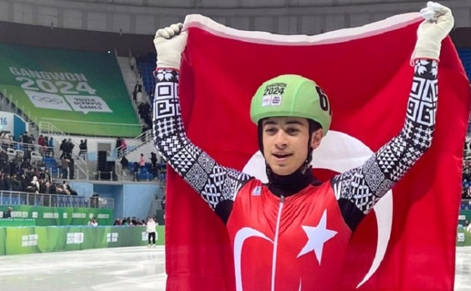 Milli sporcu Muhammed Bozda'dan tarihi baar