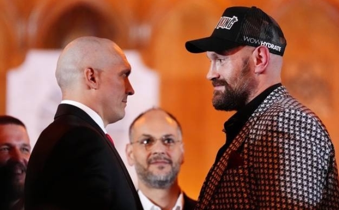 Usyk ve Fury'den 12 dakikalk kesintisiz gz temas