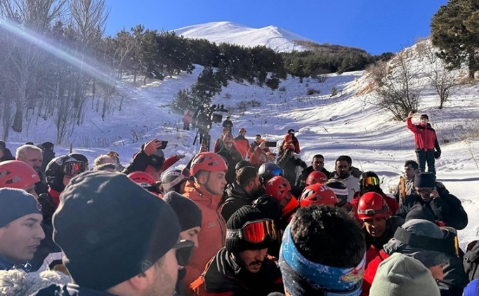 Erzurum'daki  ikizleri ayrd