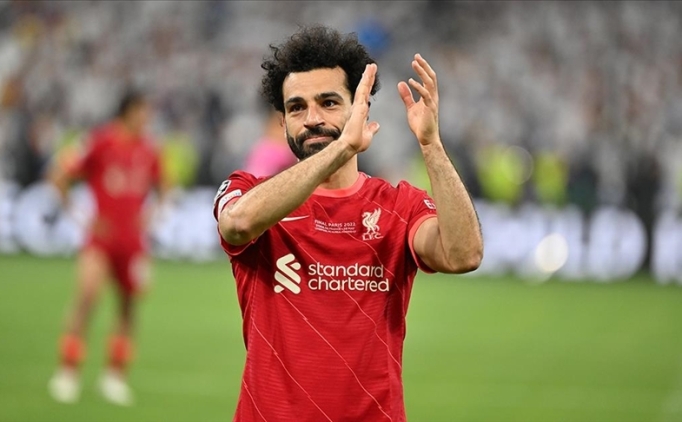 Salah hem golleriyle hem de Gazze'ye deste�iyle parl�yor