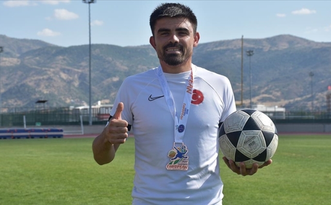 ��itme engelli futbolcu Emre K�l�n�'�n b�y�k ba�ar�s�