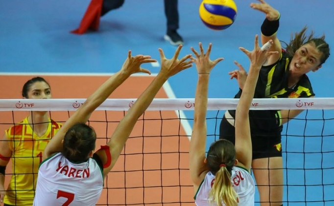 Voleybolda Gztepe ve Karyaka gurbette