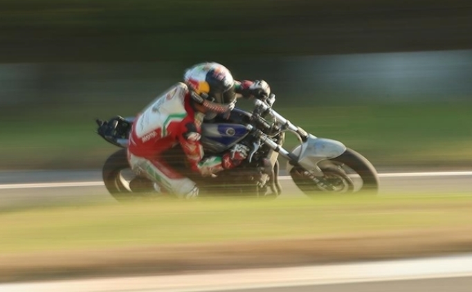 T�rk motosiklet�iler, hafta sonu �ngiltere'de piste ��kacak