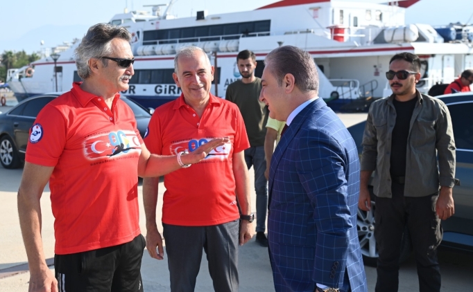 T�zmen ve 7 sporcu, Mersin'den K�br�s'a y�zecek!