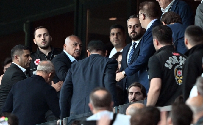 Mehmet B�y�kek�i'ye k�f�r su�lamas�yla 41 ki�iye dava