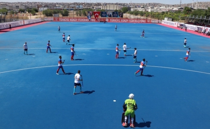 Erkekler A��k Alan Hokey S�per Lig ba�lad�