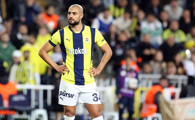 Fenerbah�e'de iki isim cezal�!