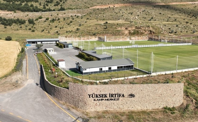 Futbol tak�mlar�n�n yaz kamp�nda tercihi Erciyes!