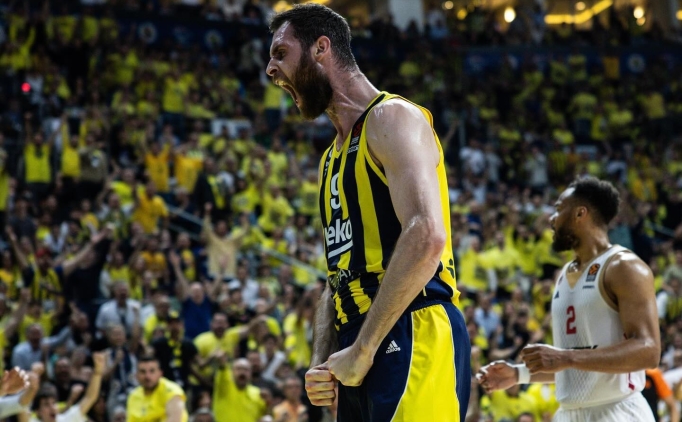 Fenerbah�e Beko'nun eski ismi Anadolu Efes'te