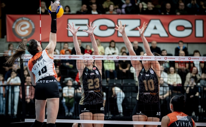 Eczacba Dynavit, Zeren Spor'u set vermeden geti!