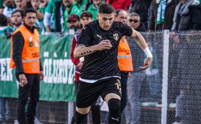 Mu�laspor'da Serhat �al��an tak�mda kal�yor