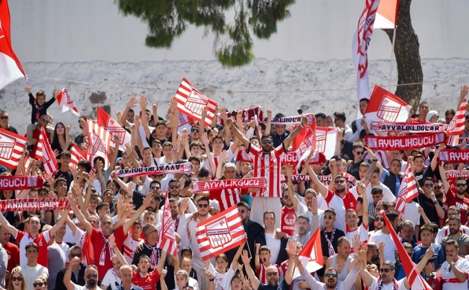 Ayval�kspor'u play-off heyecan� sard�