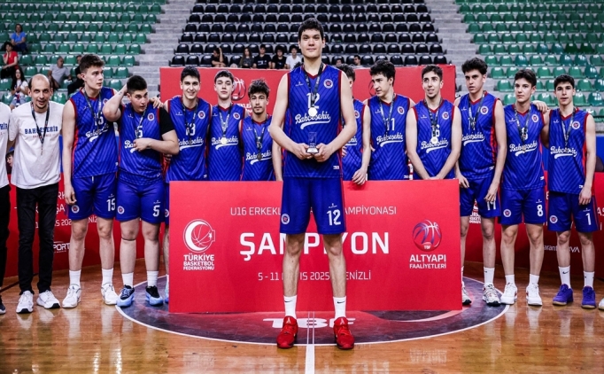 Bah�e�ehir'den �� ya� grubunda �� derece