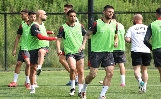 A Milli Futbol Tak�m�, ABD ma��n�n haz�rl�klar�n� s�rd�rd�