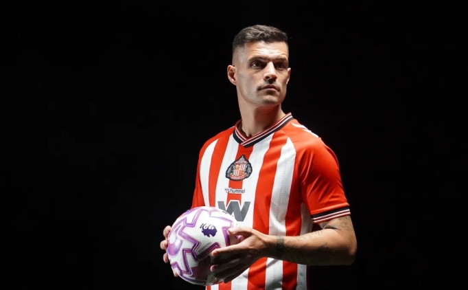 T�rkiye ile an�lm��t�, art�k Sunderland'te