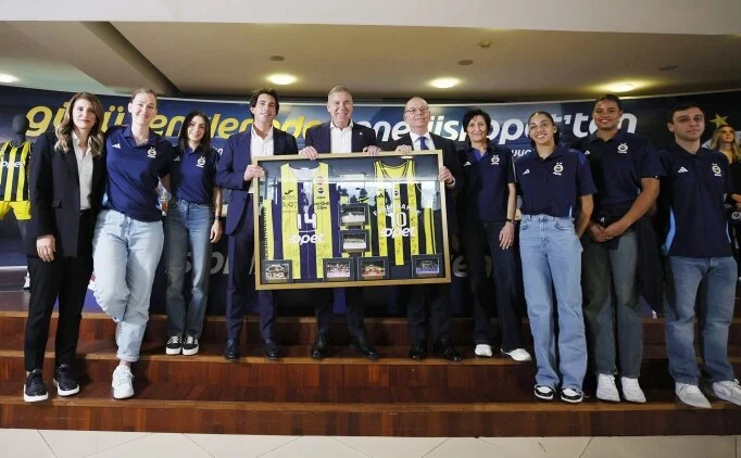 Fenerbahe Kadn Basketbol, Opet ile sponsorluk imzalad