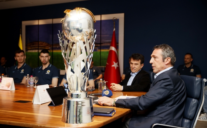 Ali Ko�: 'Bu tak�ma sevinmek yak���yor'