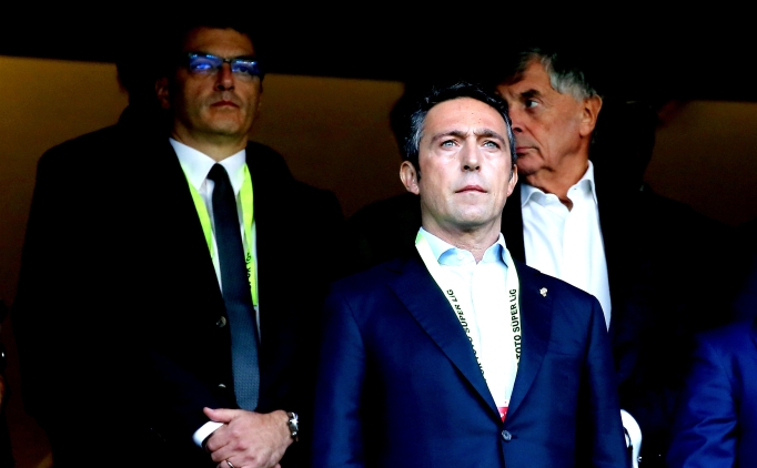 Fenerbah�e g�nderdi; �talyan devi 'patron' yap�yor!