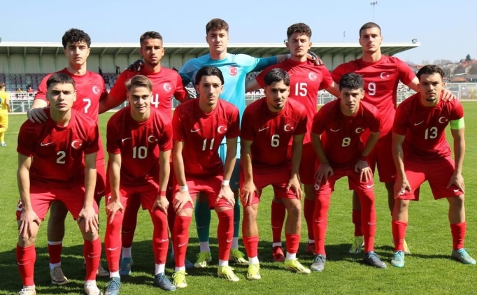 �mit Milli Futbol Tak�m� aday kadrosunda de�i�iklik