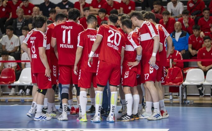 A Milli Erkek Hentbol Tak�m�, Avusturya'ya ma�lup oldu