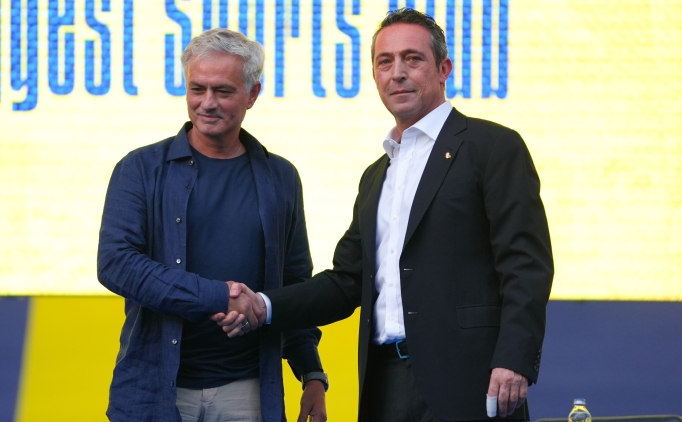 Fenerbah�e'de kampa iki yeni transfer!