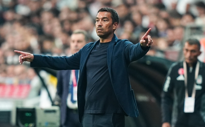 Giovanni van Bronckhorst'tan Leeds United a��klamas�!