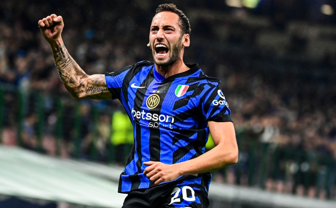 Hakan �alhano�lu'nun menajeri �stanbul'da!