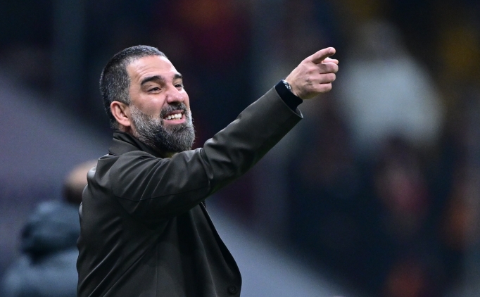 Ey�pspor'dan Arda Turan'a veda!