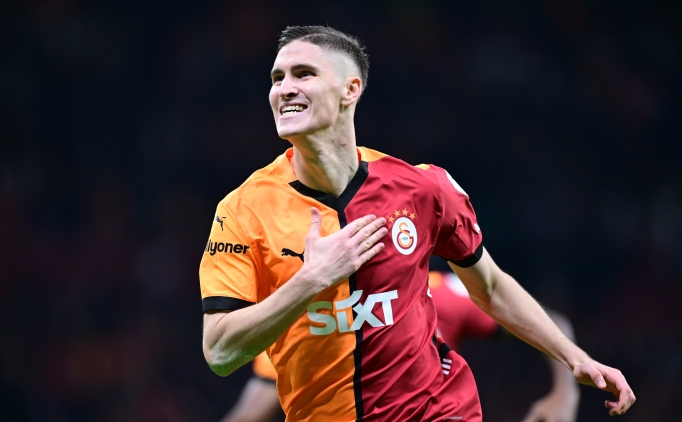 Galatasaray'da iki futbolcu derbi kadrosunda yok