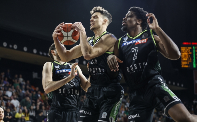 Merkezefendi yine dipte