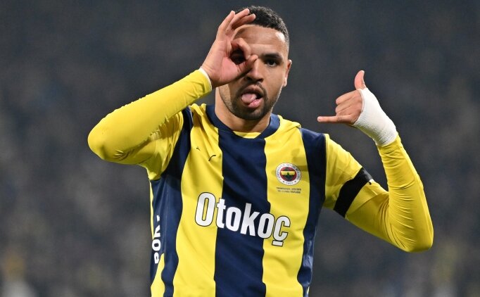 Youssef En Nesyri u�uyor, u�uruyor