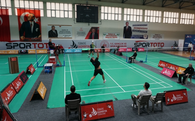 ��itme Engelliler T�rkiye Badminton �ampiyonas� sona erdi