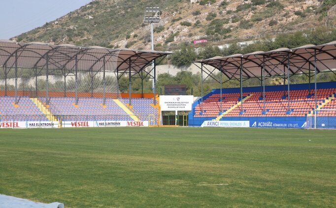 �skenderunspor, stad�n�n a��l���n� Trabzonspor ma��yla yapacak