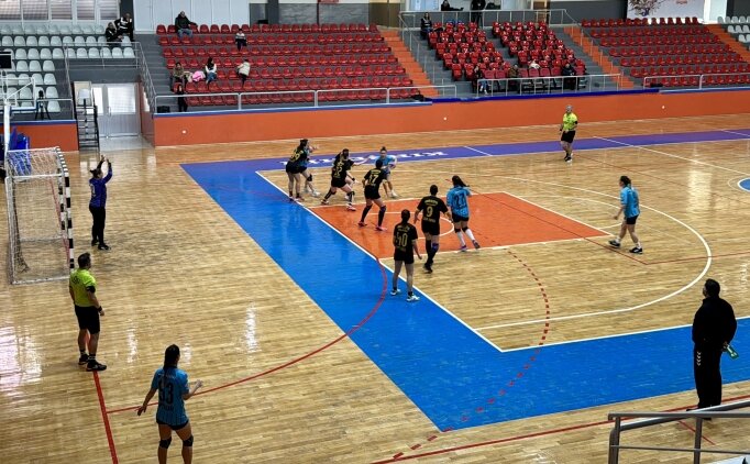 Ortahisar Bld.Spor, K�r�ehir Bld.Spor'u rahat ge�ti