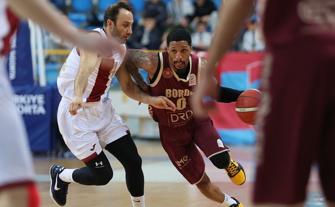 Trabzonspor, Band�rma Bordo Basketbol'u farkl� ge�ti