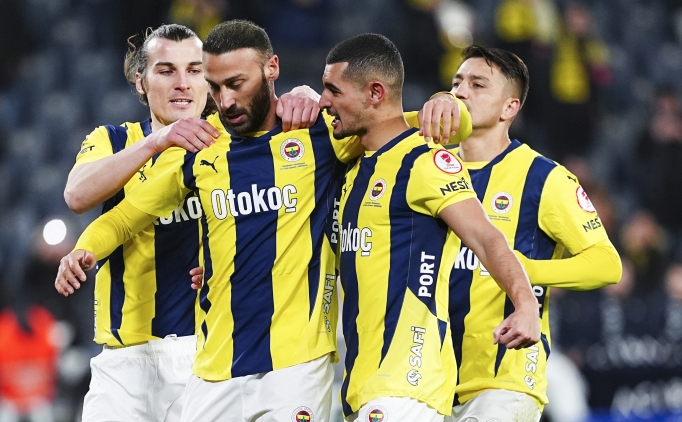 Fenerbah�e'de ayr�l�k iptal: Cenk Tosun!