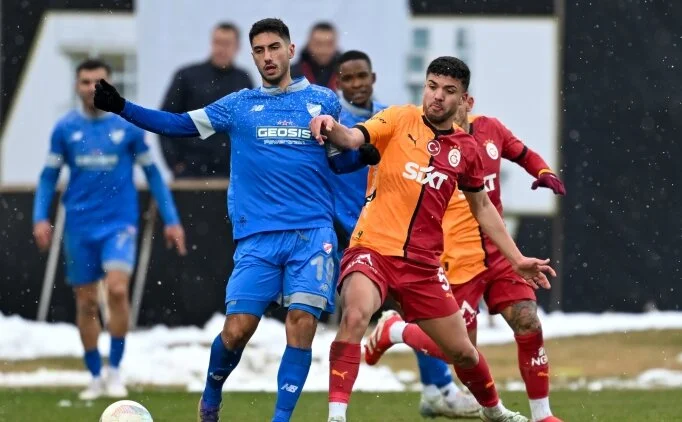 Galatasaray'da ayr�l�k ger�ekle�medi: Ey�p Ayd�n