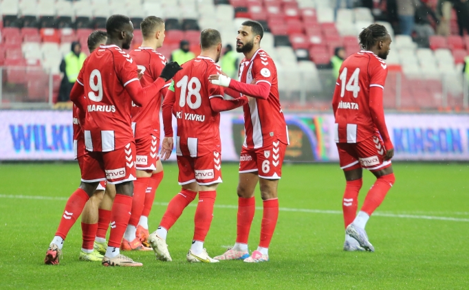 Samsunspor'da Konyaspor �ncesi 4 isim s�n�rda