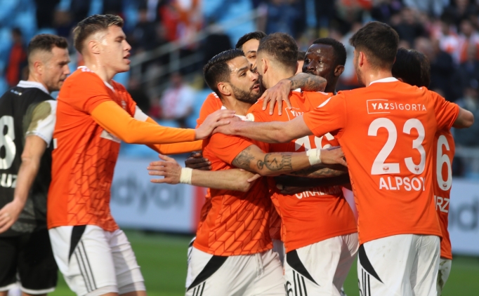 Adanaspor, 5 ma� aradan sonra galip geldi