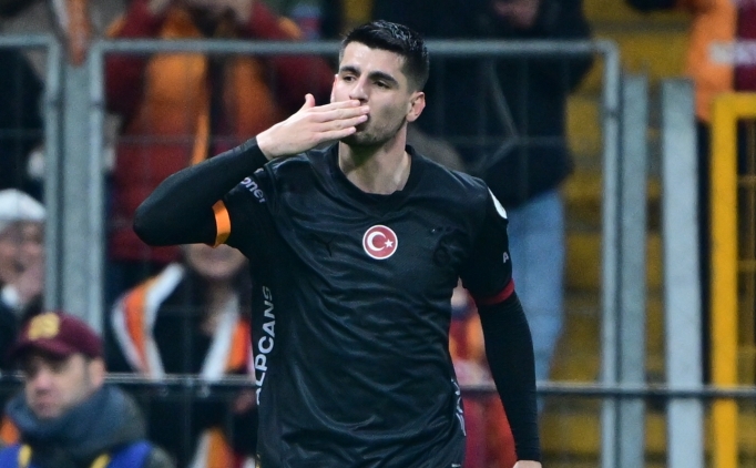 Galatasaray'da 3 isim derbide yok!