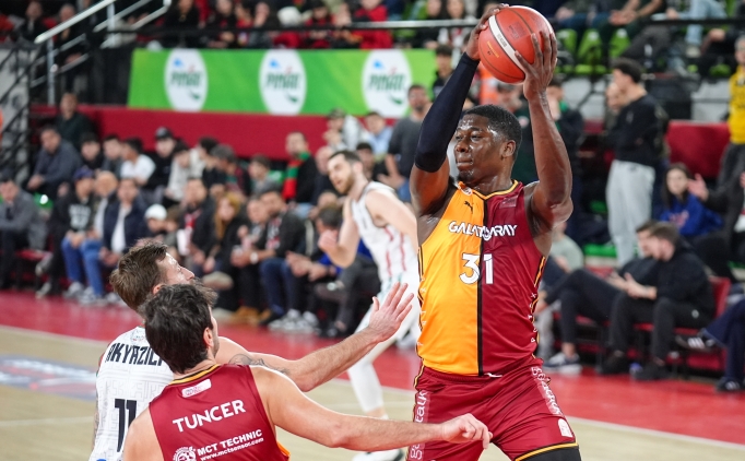 Galatasaray, ING T�rkiye Kupas�'nda ad�n� yar� finale yazd�rd�!