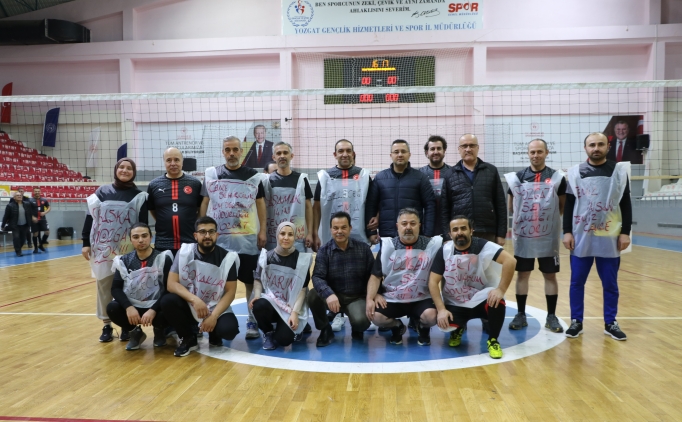 Plastik bidonla �s�nd�lar, po�et formayla ma�a ��kt�lar