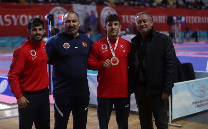 �ampiyon g�re��ilerin hedefinde olimpiyatlar var